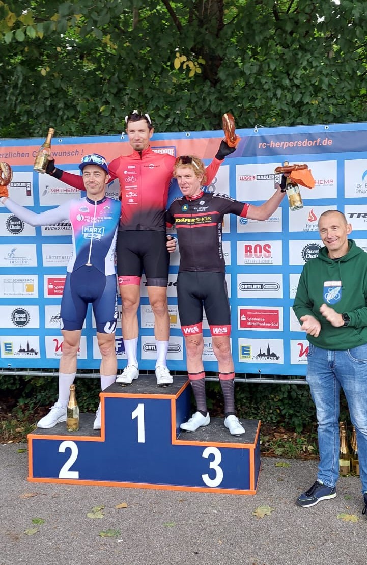 Podiumsplätze zum Abschluss der Straßensaison – und beim Cross geht’s gleich so weiter